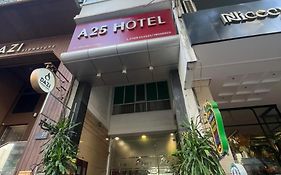 A25 Hotel - 25 Trương Định